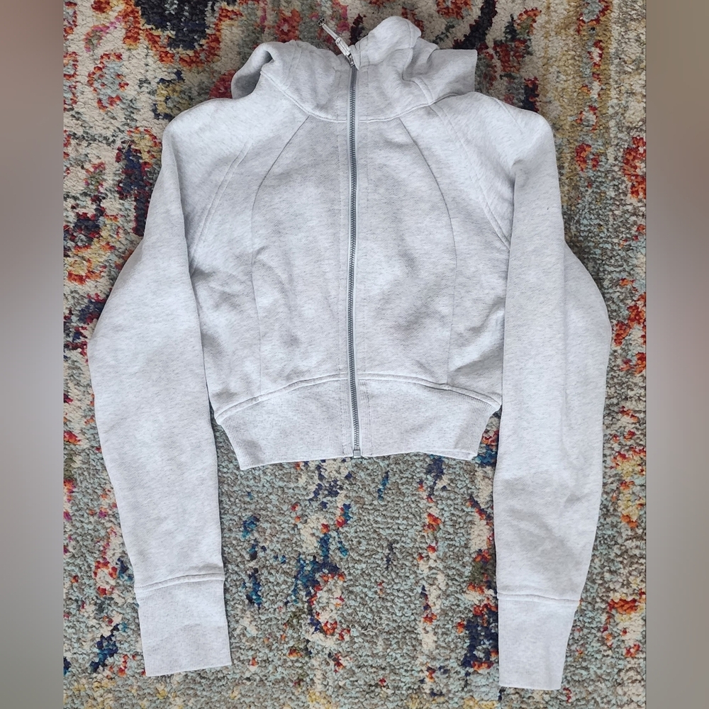 New never worn lululemon scuba crop full zip